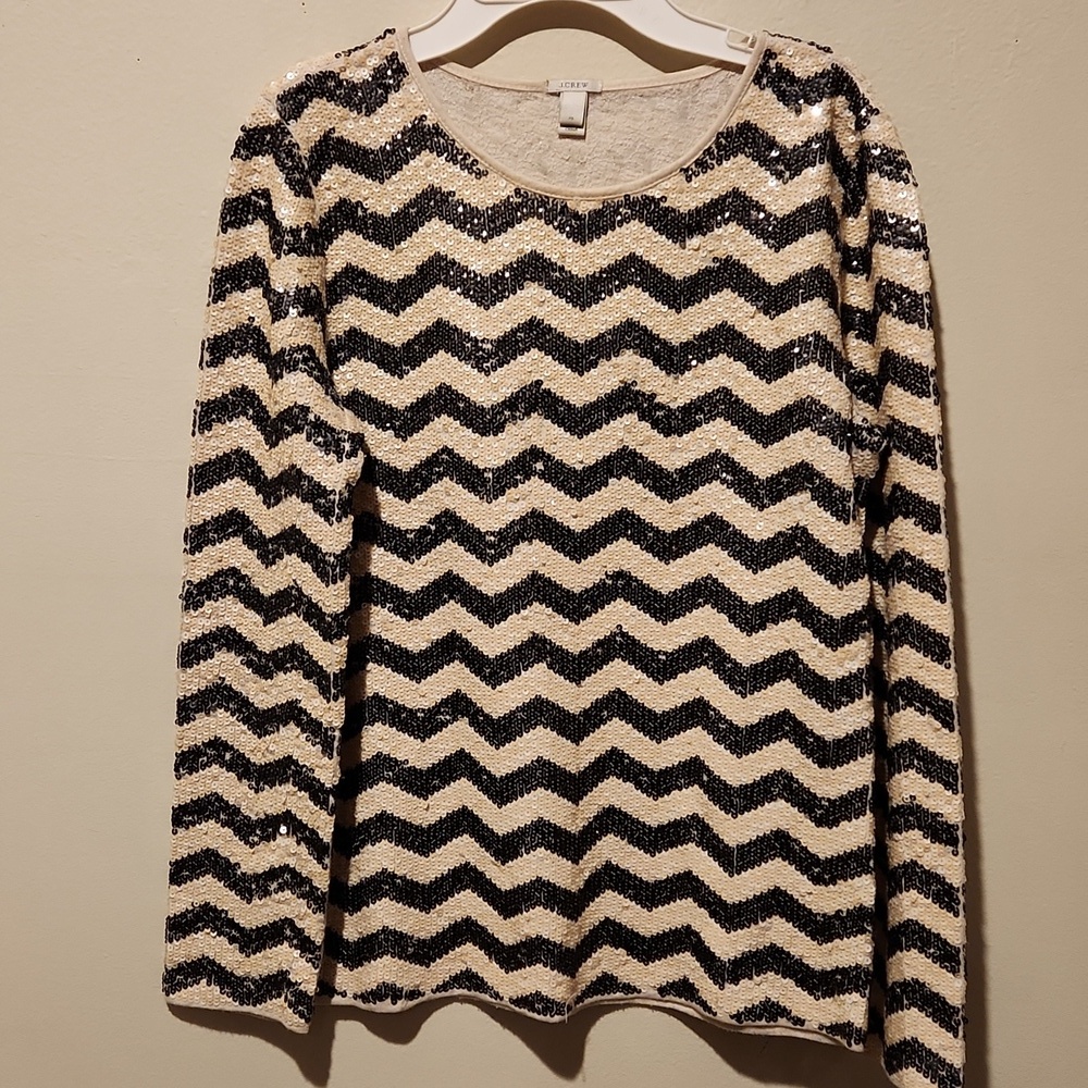 ❤️ J CREW SEQUIN CHEVRON TOP, XS